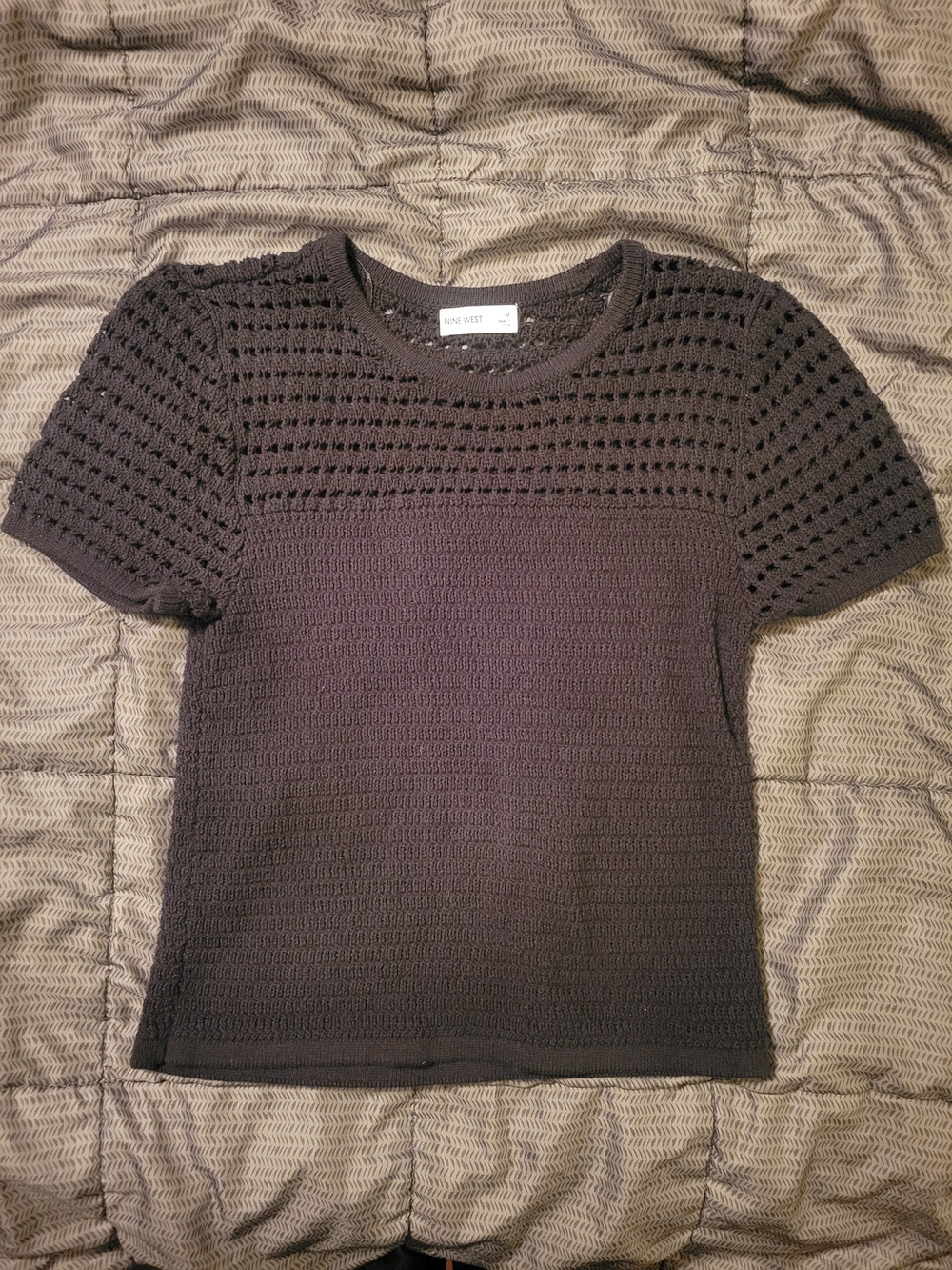 Nine West Short-Sleeve Knit Top in Black, Size Medium